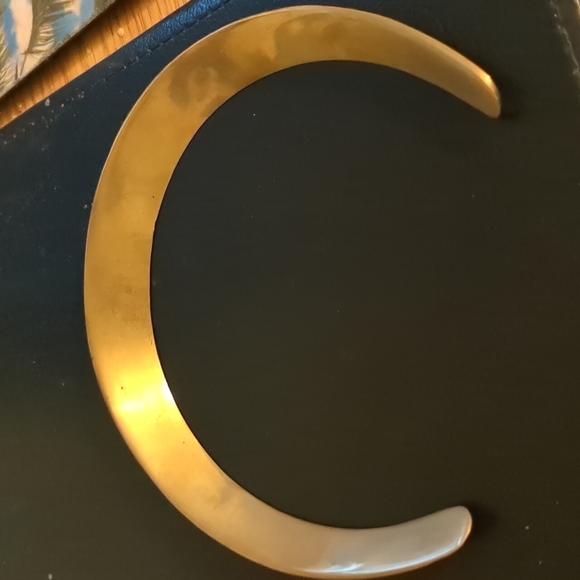 ✨Solid Brass Embossed Choker - Picture 5 of 6